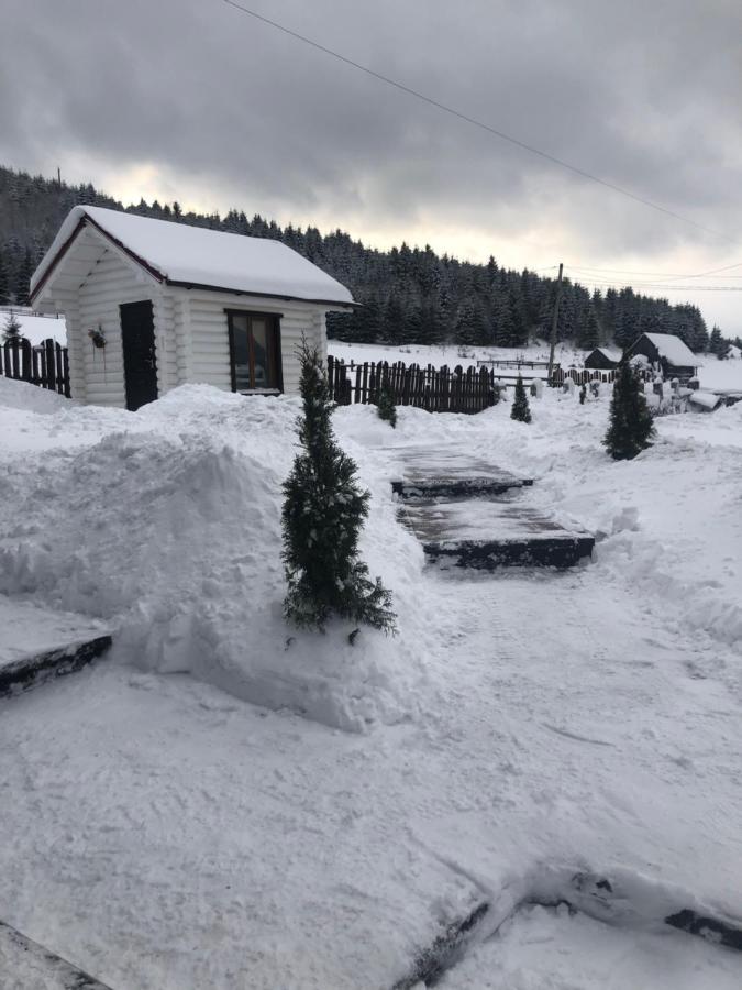 Гостьовий Дім Круасан Сімейний 부코벨 외부 사진